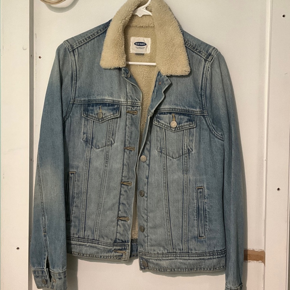 Old Navy Light Blue Denim Jacket with Cream Sherpa Lining